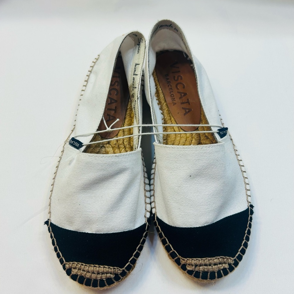 Viscata White and Black Espadrilles Slip On
New Without Box - Picture 1 of 7